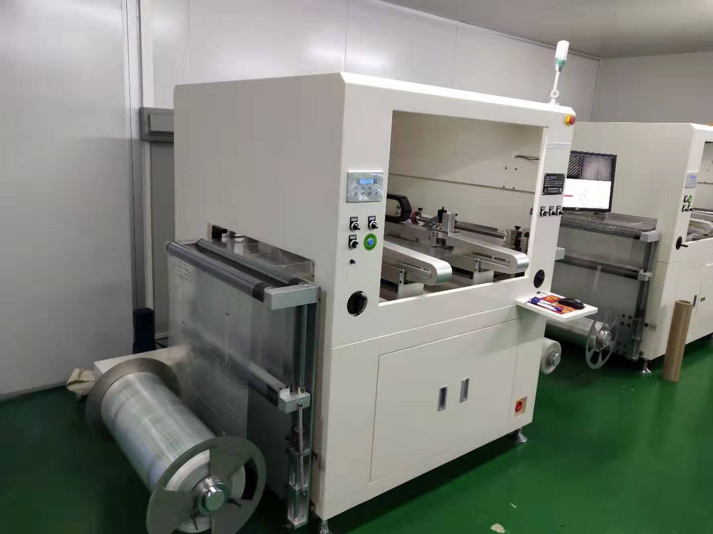 FPC卷對卷連續沖孔機